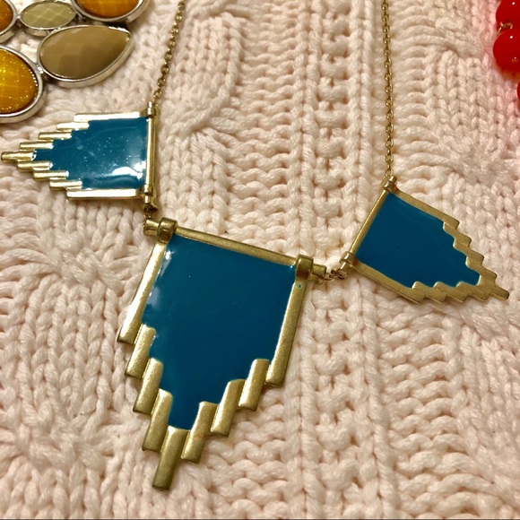 Statement necklace bundle - Picture 3 of 5